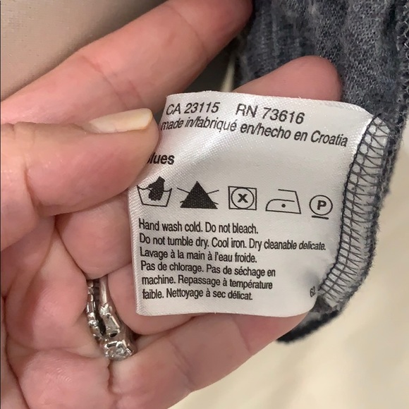 Hugo Boss zip up hoodie/jacket - Picture 6 of 8